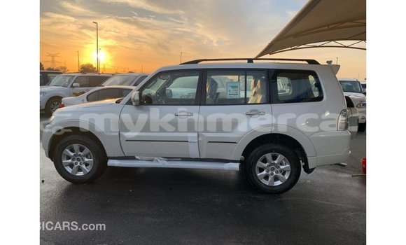 Buy Import Mitsubishi Pajero Black Car in Import - Dubai in Kampot Province Buy Import Mitsubishi Pajero Black Car in Import - Dubai in Kampot Province