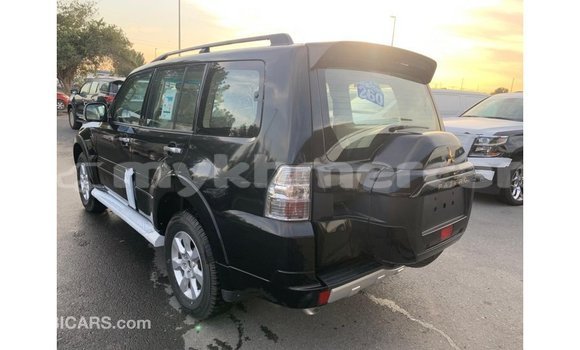Buy Import Mitsubishi Pajero Black Car in Import - Dubai in Kampot Province Buy Import Mitsubishi Pajero Black Car in Import - Dubai in Kampot Province