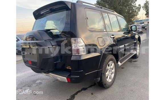 Buy Import Mitsubishi Pajero Black Car in Import - Dubai in Kampot Province Buy Import Mitsubishi Pajero Black Car in Import - Dubai in Kampot Province
