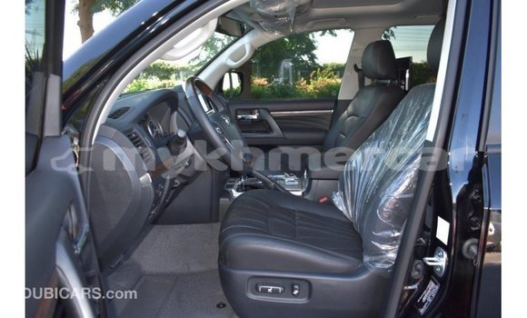 Acheter Import Voiture Toyota Land Cruiser Noir à Import - Dubai, Kampot Province Acheter Import Voiture Toyota Land Cruiser Noir à Import - Dubai, Kampot Province