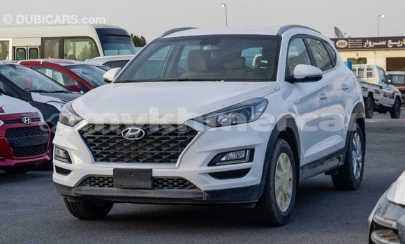 ទិញ នាំចូល Hyundai Tucson White ឡាន} ក្នុង Import - Dubai ក្នុង Kampot Province ទិញ នាំចូល Hyundai Tucson White ឡាន} ក្នុង Import - Dubai ក្នុង Kampot Province