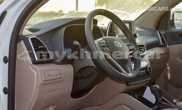 ទិញ នាំចូល Hyundai Tucson White ឡាន} ក្នុង Import - Dubai ក្នុង Kampot Province ទិញ នាំចូល Hyundai Tucson White ឡាន} ក្នុង Import - Dubai ក្នុង Kampot Province