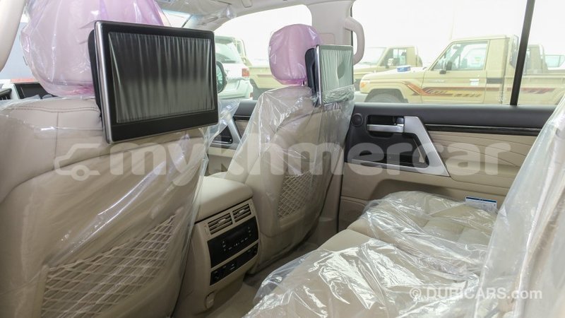 Big with watermark toyota land cruiser kampot province import dubai 3608