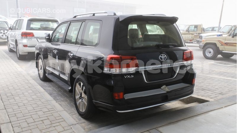 Big with watermark toyota land cruiser kampot province import dubai 3608