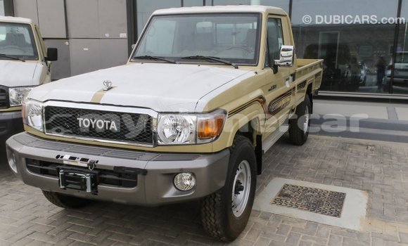Buy Import Toyota Land Cruiser Beige Car in Import - Dubai in Kampot Province Buy Import Toyota Land Cruiser Beige Car in Import - Dubai in Kampot Province