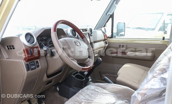 Buy Import Toyota Land Cruiser Beige Car in Import - Dubai in Kampot Province Buy Import Toyota Land Cruiser Beige Car in Import - Dubai in Kampot Province