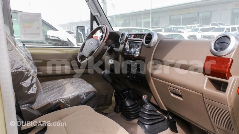 Big with watermark toyota land cruiser kampot province import dubai 3611