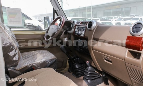 Buy Import Toyota Land Cruiser Beige Car in Import - Dubai in Kampot Province Buy Import Toyota Land Cruiser Beige Car in Import - Dubai in Kampot Province