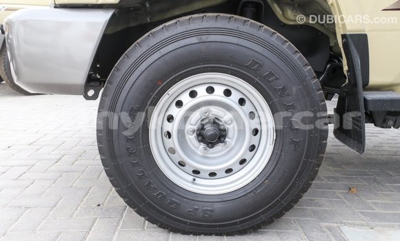 Buy Import Toyota Land Cruiser Beige Car in Import - Dubai in Kampot Province Buy Import Toyota Land Cruiser Beige Car in Import - Dubai in Kampot Province