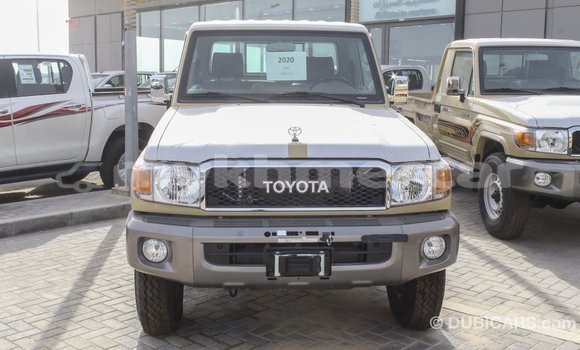 Buy Import Toyota Land Cruiser Beige Car in Import - Dubai in Kampot Province Buy Import Toyota Land Cruiser Beige Car in Import - Dubai in Kampot Province
