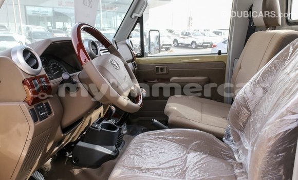 Buy Import Toyota Land Cruiser Beige Car in Import - Dubai in Kampot Province Buy Import Toyota Land Cruiser Beige Car in Import - Dubai in Kampot Province