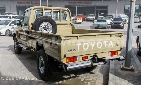 Buy Import Toyota Land Cruiser Beige Car in Import - Dubai in Kampot Province Buy Import Toyota Land Cruiser Beige Car in Import - Dubai in Kampot Province