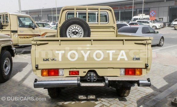 Buy Import Toyota Land Cruiser Beige Car in Import - Dubai in Kampot Province Buy Import Toyota Land Cruiser Beige Car in Import - Dubai in Kampot Province