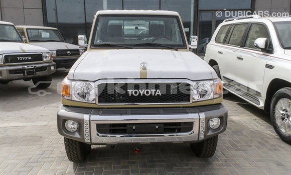 Buy Import Toyota Land Cruiser Beige Car in Import - Dubai in Kampot Province Buy Import Toyota Land Cruiser Beige Car in Import - Dubai in Kampot Province