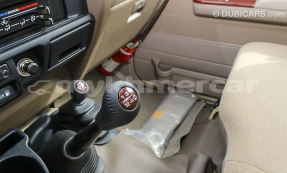 Buy Import Toyota Land Cruiser Beige Car in Import - Dubai in Kampot Province Buy Import Toyota Land Cruiser Beige Car in Import - Dubai in Kampot Province
