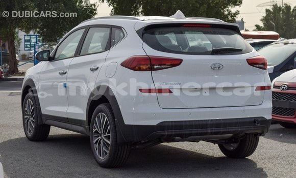 ទិញ នាំចូល Hyundai Tucson White ឡាន} ក្នុង Import - Dubai ក្នុង Kampot Province ទិញ នាំចូល Hyundai Tucson White ឡាន} ក្នុង Import - Dubai ក្នុង Kampot Province