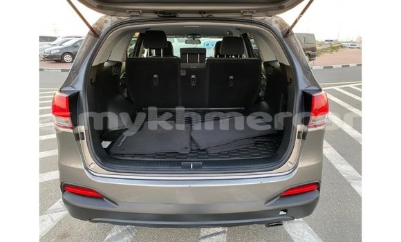 Acheter Import Voiture Kia Sorento Autre à Import - Dubai, Kampot Province Acheter Import Voiture Kia Sorento Autre à Import - Dubai, Kampot Province