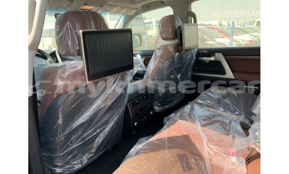 Buy Import Toyota Land Cruiser Black Car in Import - Dubai in Kampot Province Buy Import Toyota Land Cruiser Black Car in Import - Dubai in Kampot Province