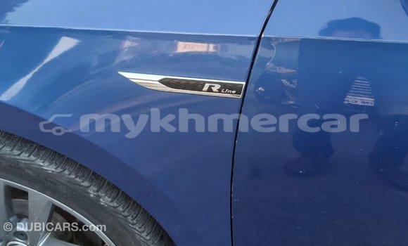 Acheter Import Voiture Volkswagen Passat Bleu à Import - Dubai, Kampot Province Acheter Import Voiture Volkswagen Passat Bleu à Import - Dubai, Kampot Province