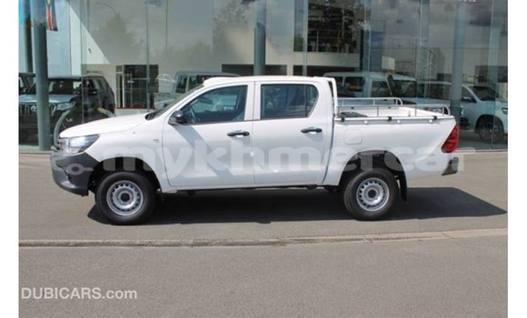 ទិញ នាំចូល Toyota Hilux White ឡាន} ក្នុង Import - Dubai ក្នុង Kampot Province ទិញ នាំចូល Toyota Hilux White ឡាន} ក្នុង Import - Dubai ក្នុង Kampot Province