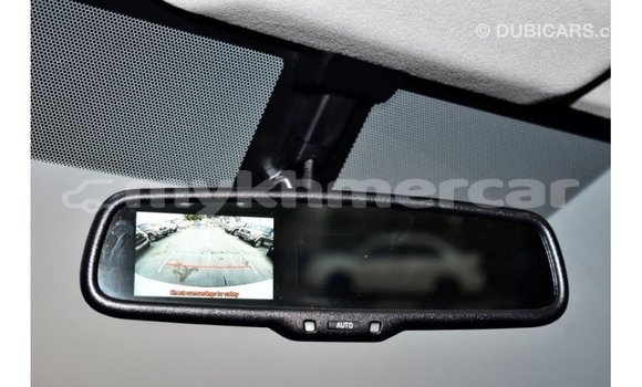 Acheter Import Voiture Toyota Hiace Blanc à Import - Dubai, Kampot Province Acheter Import Voiture Toyota Hiace Blanc à Import - Dubai, Kampot Province