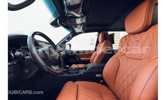 Acheter Import Voiture Lexus LX Noir à Import - Dubai, Kampot Province Acheter Import Voiture Lexus LX Noir à Import - Dubai, Kampot Province