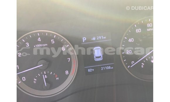 Acheter Import Voiture Hyundai Tucson Noir à Import - Dubai, Kampot Province Acheter Import Voiture Hyundai Tucson Noir à Import - Dubai, Kampot Province