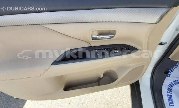 Acheter Import Voiture Mitsubishi Outlander Blanc à Import - Dubai, Kampot Province Acheter Import Voiture Mitsubishi Outlander Blanc à Import - Dubai, Kampot Province