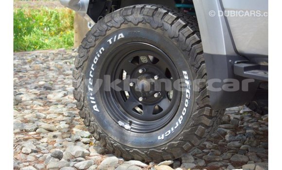 Acheter Import Voiture Toyota Land Cruiser Autre à Import - Dubai, Kampot Province Acheter Import Voiture Toyota Land Cruiser Autre à Import - Dubai, Kampot Province