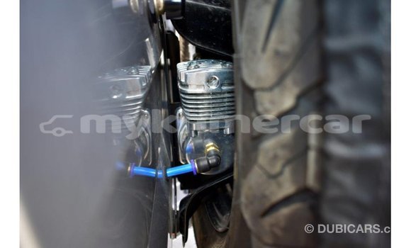 Acheter Import Voiture Toyota Land Cruiser Autre à Import - Dubai, Kampot Province Acheter Import Voiture Toyota Land Cruiser Autre à Import - Dubai, Kampot Province