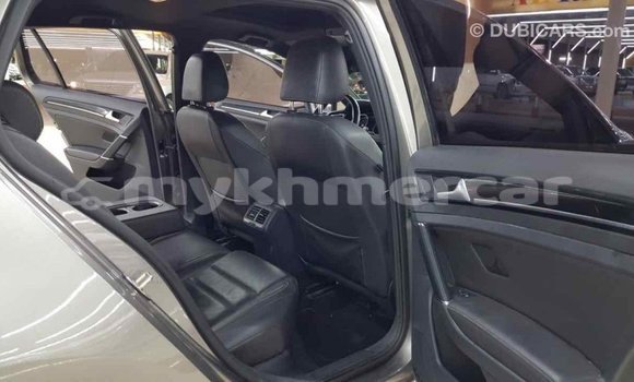ទិញ នាំចូល Volkswagen Golf Other ឡាន} ក្នុង Import - Dubai ក្នុង Kampot Province ទិញ នាំចូល Volkswagen Golf Other ឡាន} ក្នុង Import - Dubai ក្នុង Kampot Province