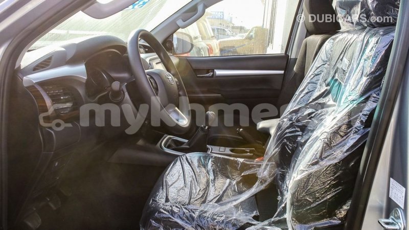 Big with watermark toyota hilux kampot province import dubai 3670