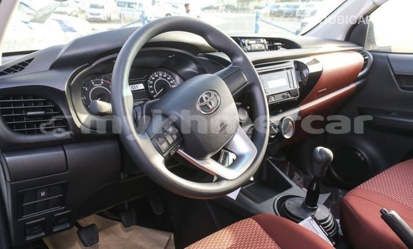 Buy Import Toyota Hilux White Car in Import - Dubai in Kampot Province Buy Import Toyota Hilux White Car in Import - Dubai in Kampot Province