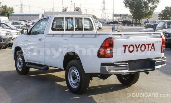 Buy Import Toyota Hilux White Car in Import - Dubai in Kampot Province Buy Import Toyota Hilux White Car in Import - Dubai in Kampot Province