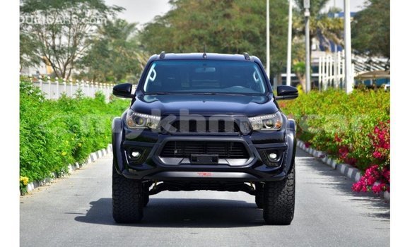 Acheter Import Voiture Toyota Hilux Noir à Import - Dubai, Kampot Province Acheter Import Voiture Toyota Hilux Noir à Import - Dubai, Kampot Province