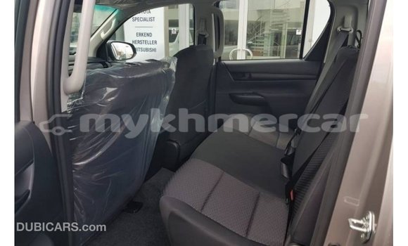 Buy Import Toyota Hilux Brown Car in Import - Dubai in Kampot Province Buy Import Toyota Hilux Brown Car in Import - Dubai in Kampot Province