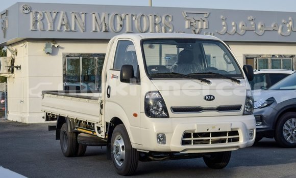 Acheter Import Voiture Kia Rio Blanc à Import - Dubai, Kampot Province Acheter Import Voiture Kia Rio Blanc à Import - Dubai, Kampot Province