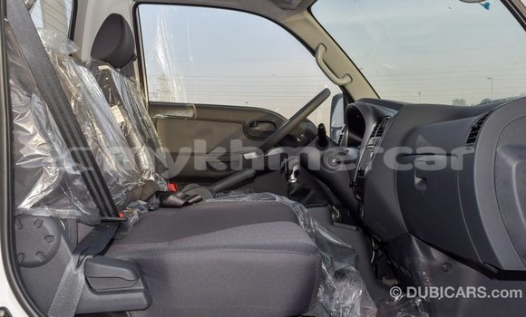 Acheter Import Voiture Kia Rio Blanc à Import - Dubai, Kampot Province Acheter Import Voiture Kia Rio Blanc à Import - Dubai, Kampot Province