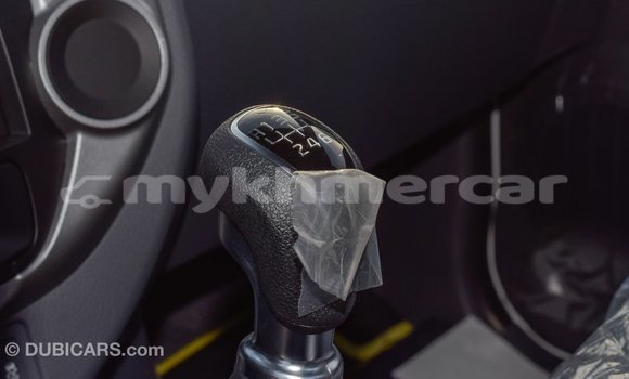 Acheter Import Voiture Kia Rio Blanc à Import - Dubai, Kampot Province Acheter Import Voiture Kia Rio Blanc à Import - Dubai, Kampot Province