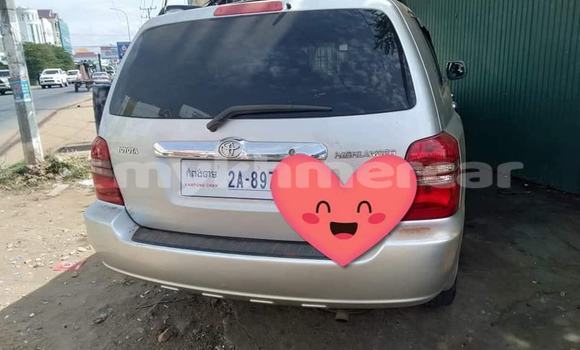 Acheter Occasion Voiture Toyota Highlander Gris à Phnom Penh, Phnom Penh Acheter Occasion Voiture Toyota Highlander Gris à Phnom Penh, Phnom Penh