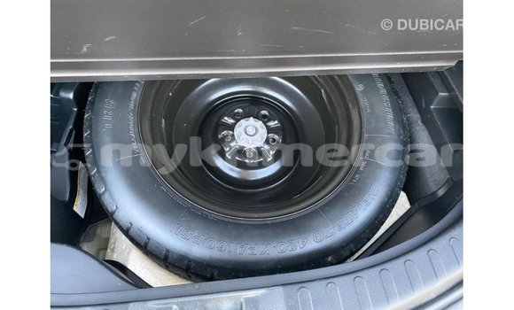 Acheter Import Utilitaire Toyota HiAce Autre à Import - Dubai, Kampot Province Acheter Import Utilitaire Toyota HiAce Autre à Import - Dubai, Kampot Province