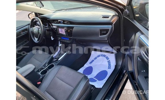 Acheter Import Voiture Toyota Corolla Noir à Import - Dubai, Kampot Province Acheter Import Voiture Toyota Corolla Noir à Import - Dubai, Kampot Province