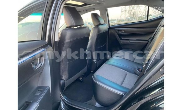 Acheter Import Voiture Toyota Corolla Noir à Import - Dubai, Kampot Province Acheter Import Voiture Toyota Corolla Noir à Import - Dubai, Kampot Province