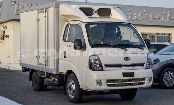 Acheter Import Voiture Kia K3 Blanc à Import - Dubai, Kampot Province Acheter Import Voiture Kia K3 Blanc à Import - Dubai, Kampot Province