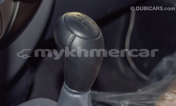 Acheter Import Voiture Kia K3 Blanc à Import - Dubai, Kampot Province Acheter Import Voiture Kia K3 Blanc à Import - Dubai, Kampot Province