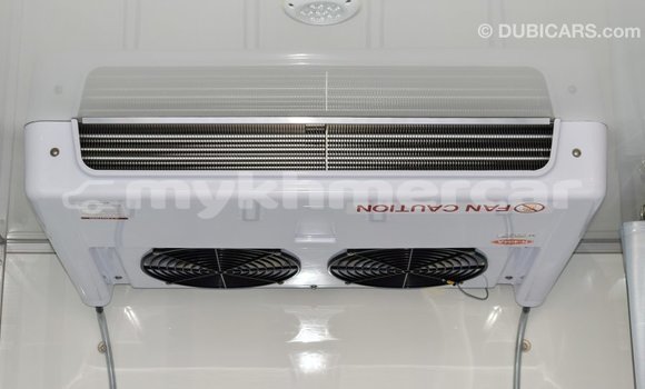 Acheter Import Voiture Kia K3 Blanc à Import - Dubai, Kampot Province Acheter Import Voiture Kia K3 Blanc à Import - Dubai, Kampot Province