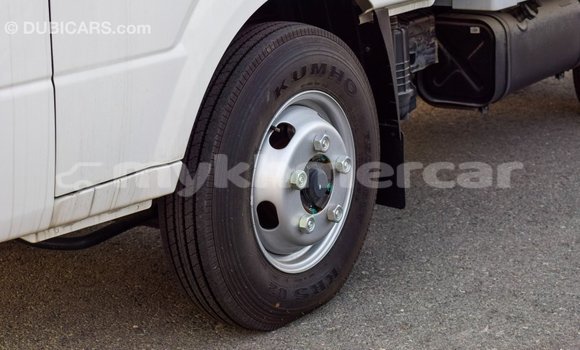 Acheter Import Voiture Kia K3 Blanc à Import - Dubai, Kampot Province Acheter Import Voiture Kia K3 Blanc à Import - Dubai, Kampot Province