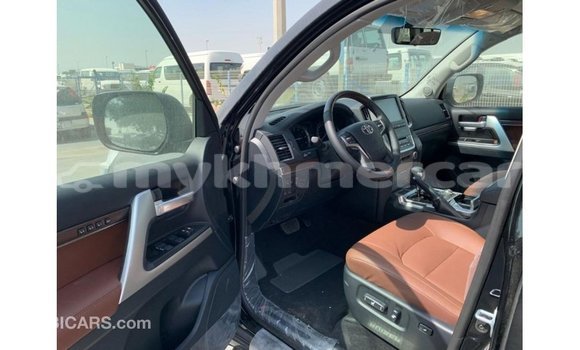 Buy Import Toyota Land Cruiser Black Car in Import - Dubai in Kampot Province Buy Import Toyota Land Cruiser Black Car in Import - Dubai in Kampot Province