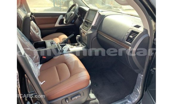 Buy Import Toyota Land Cruiser Black Car in Import - Dubai in Kampot Province Buy Import Toyota Land Cruiser Black Car in Import - Dubai in Kampot Province