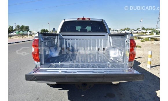 Acheter Import Voiture Toyota Tundra Autre à Import - Dubai, Kampot Province Acheter Import Voiture Toyota Tundra Autre à Import - Dubai, Kampot Province